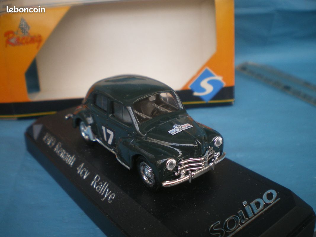 Solido Renault 4CV Découvrable 1954 échelle 1/18 (occasion, Boîte B3)