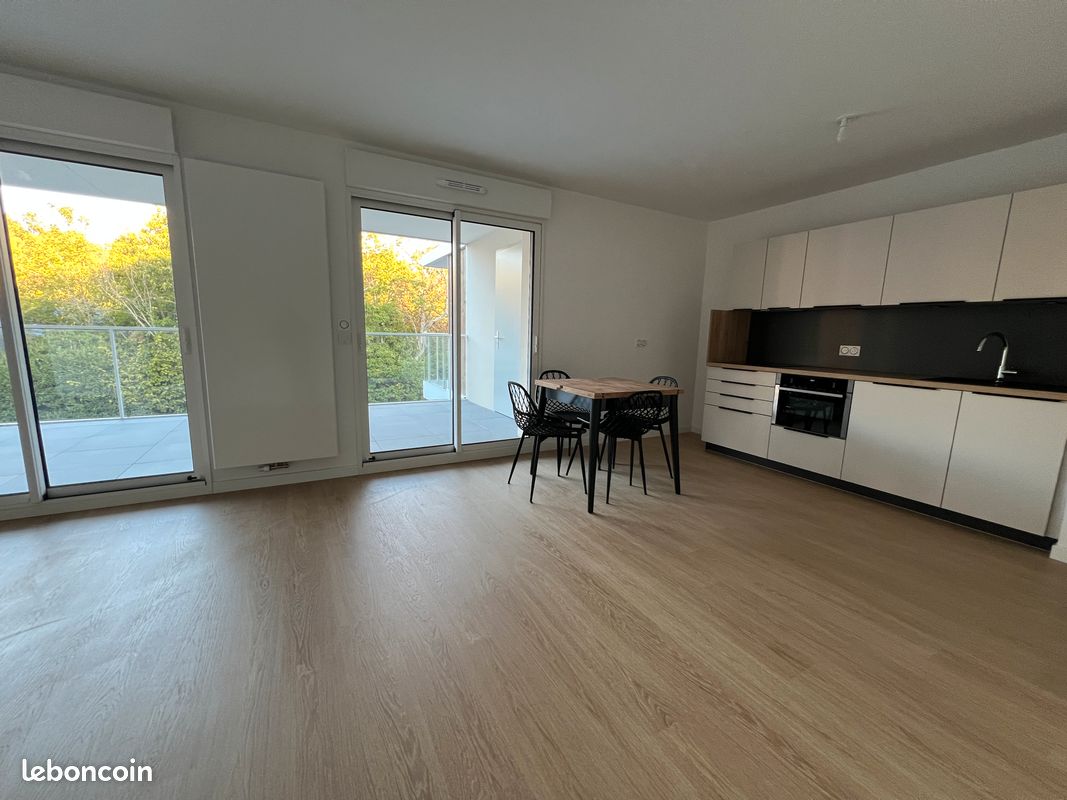 Appartement 2 pièces 50 m² · à Sarzeau · 50 m² · 740 €/mois