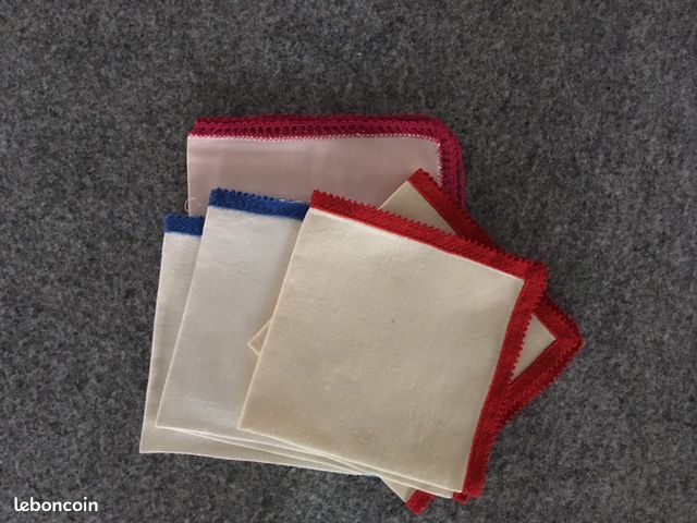 Lot de 5 petites serviettes de table avec galon (image 1)