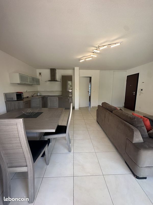Appartement 3 pièces 65 m² · à Calvi · 65 m² · 1 150 €/mois