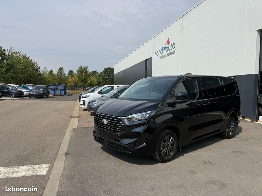 Ford Tourneo Custom L1H1 TPMR – BVA – Titanium - 4 places + 1 UFR - Disponible (image 1)