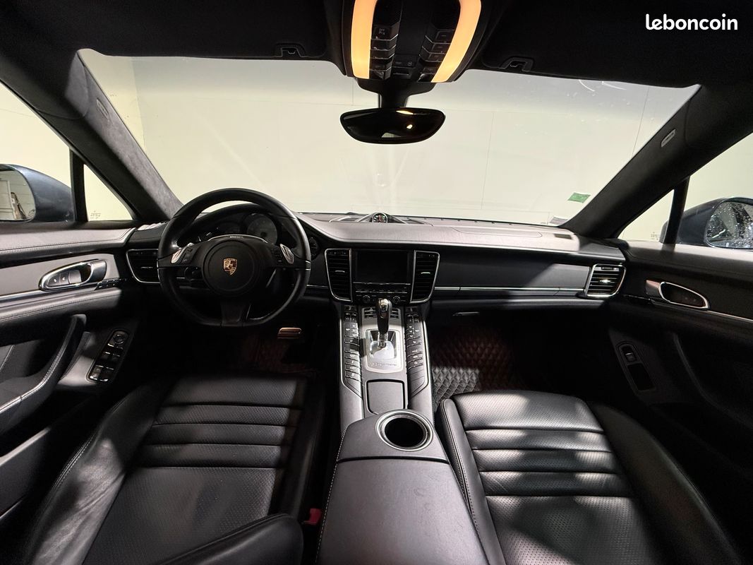 Panamera GTS 430 cv đđ đđđ đ€đŠ ( visio et livraison posssible ) (image 2)