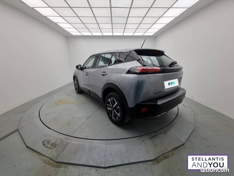 Peugeot 2008 Hybrid 145 e-DCS6 Style (image 3)