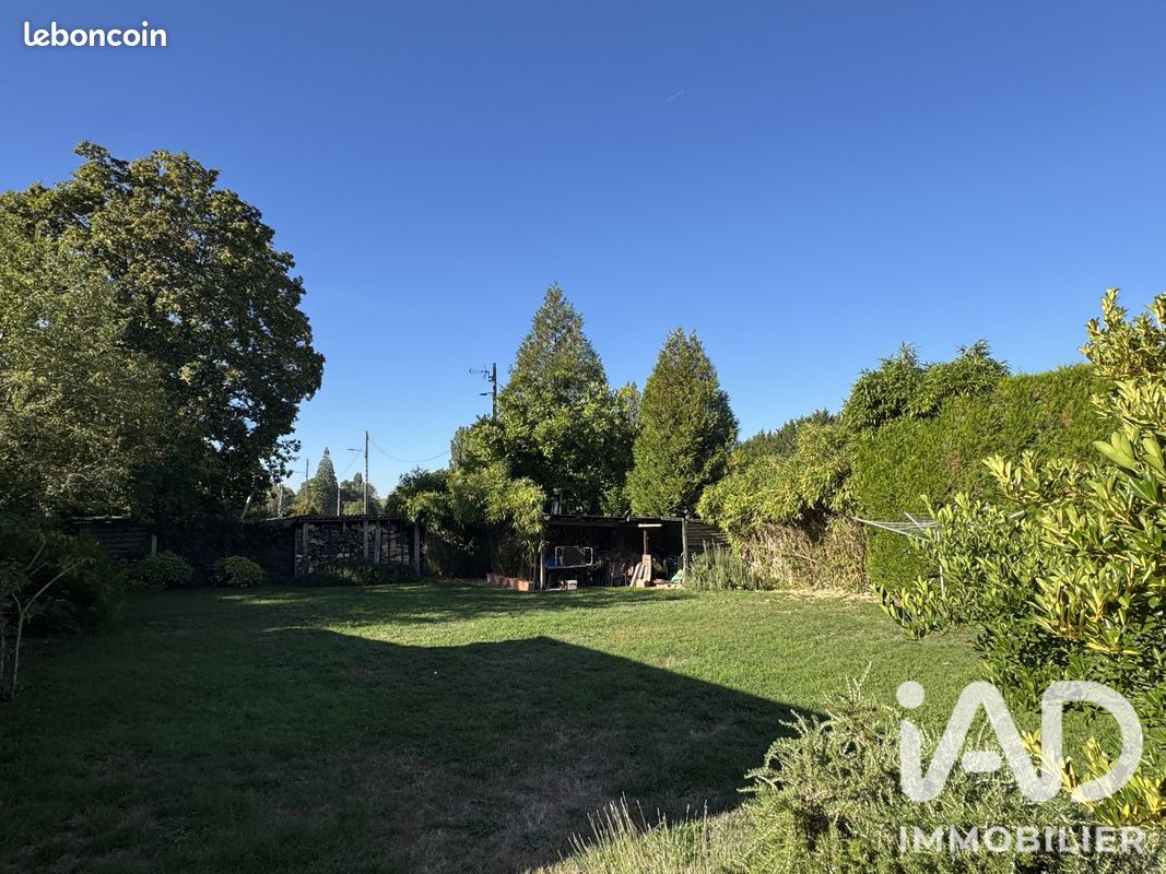 Maison 6 pièces 142 m² · à Mériel · 142 m² · 599 000 €