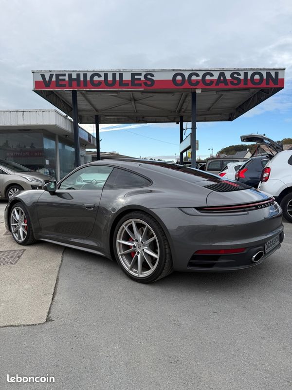 Porsche 911 Carrera S 992 3.0i 450 (image 5)