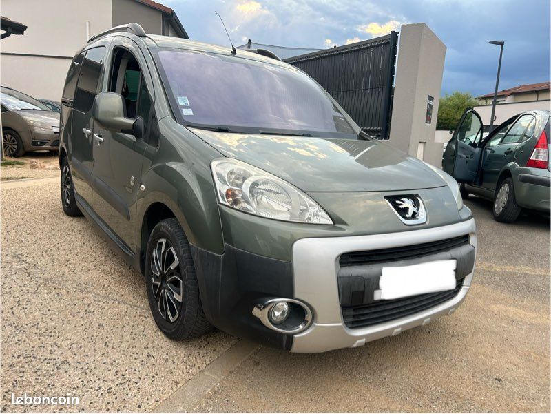 PEUGEOT PARTNER TEPPEE 1.6 HDI 112 CV 2011 AVEC 223000 Km 4990 (image 2)