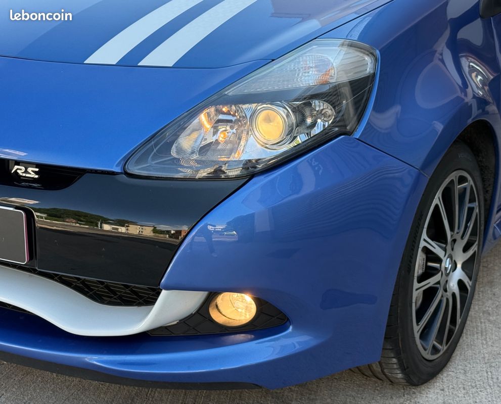 RENAULT CLIO III (2) 2.0 16V 203 RS GORDINI + 1ERE MAIN FR + FUTUR COLLECTOr (image 18)