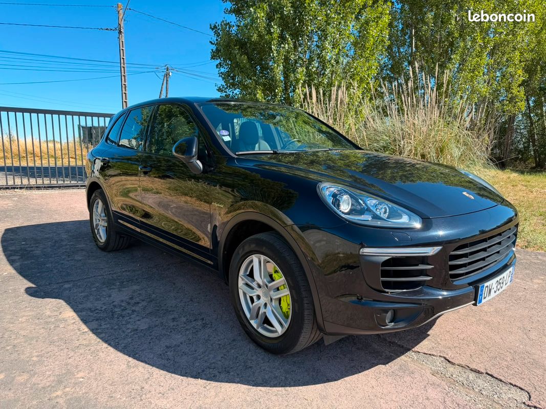 Porsche CAYENNE (958) 3.0 416CH S E-HYBRID véhicule de direction (image 3)
