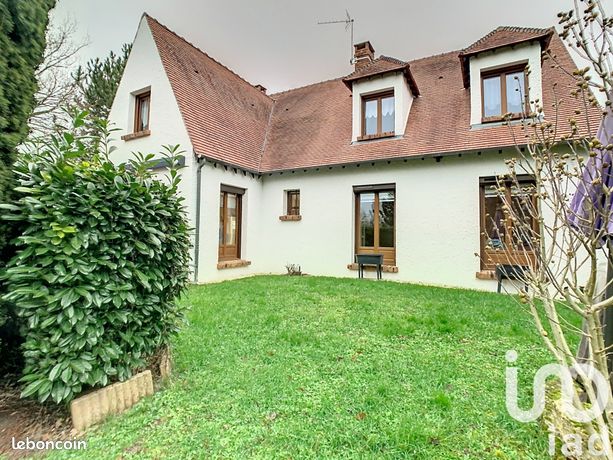Maison 8 pièces 181 m²