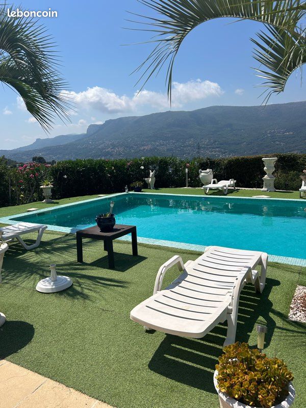 Maison 10 pièces 366 m² · à Nice · 366 m² · 1 450 000 €