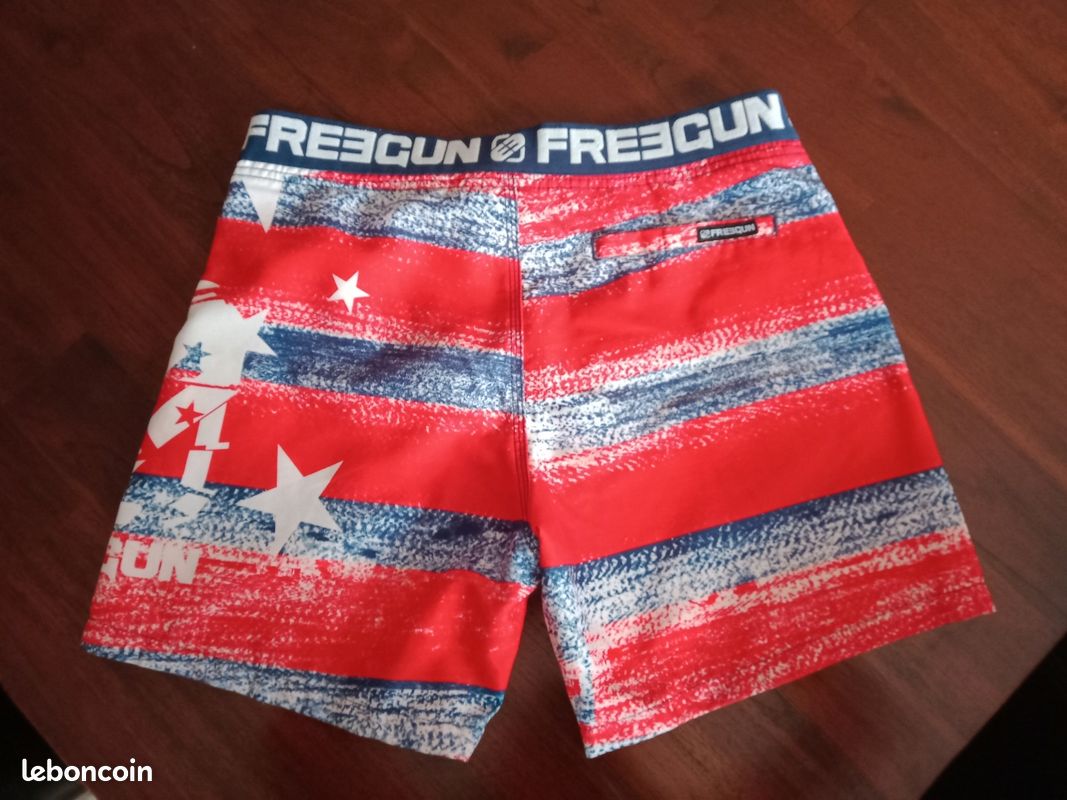 Short de bain FREEGUN garçon/ homme (taille M) parfait état