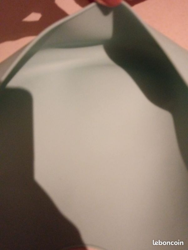 Bavoir en plastique récupérateur (image 5)