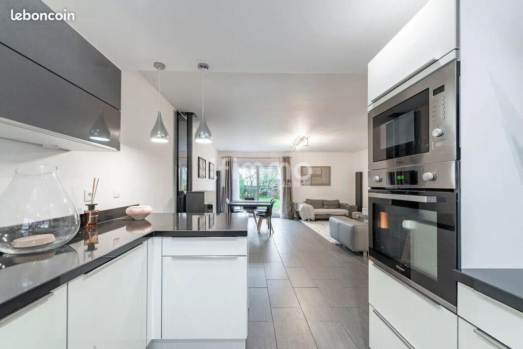 Maison 6 pièces 111 m² · à Saint-Soupplets · 111 m² · 333 000 €