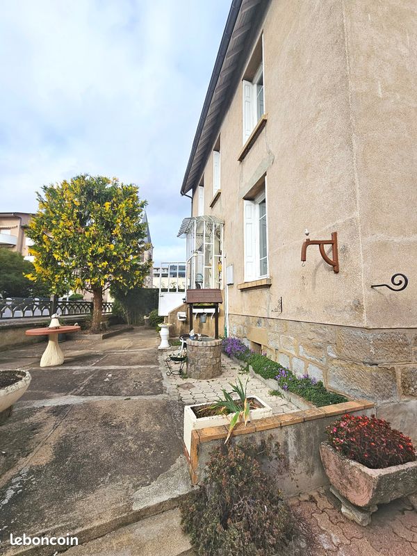 Maison 6 pièces 98 m² · à La Talaudière · 98 m² · 179 000 €