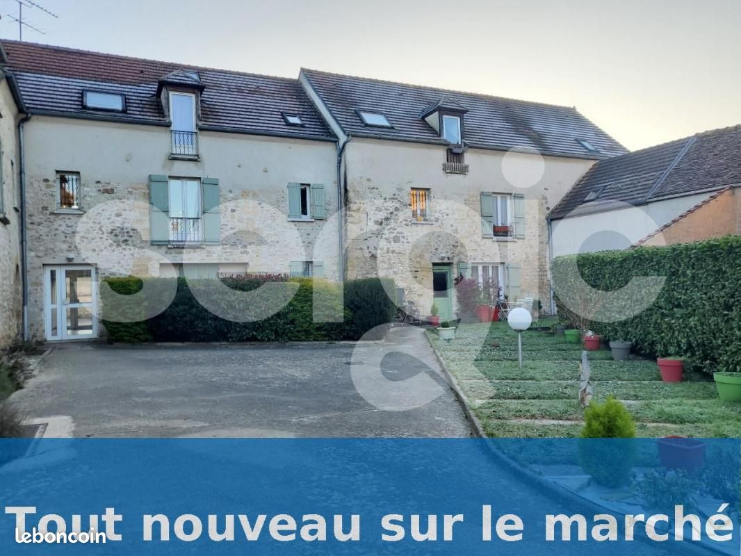 Appartement 2 pièces 43 m² · à Osny · 43 m² · 850 €