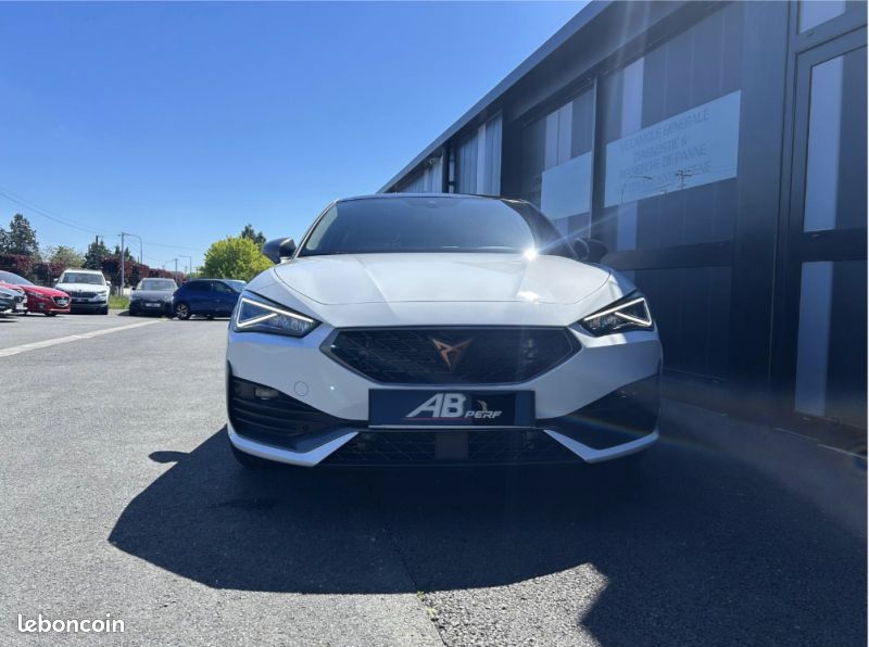 Cupra LEON 1.5 ETSI 150CH V DSG7 (image 3)