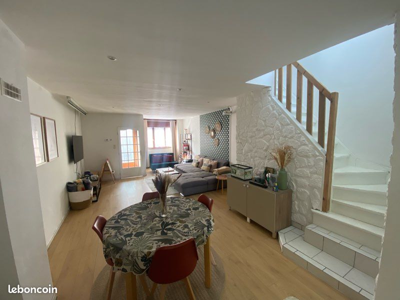 Maison 5 pièces 115 m² · à Saint-André-lez-Lille · 115 m² · 368 000 €