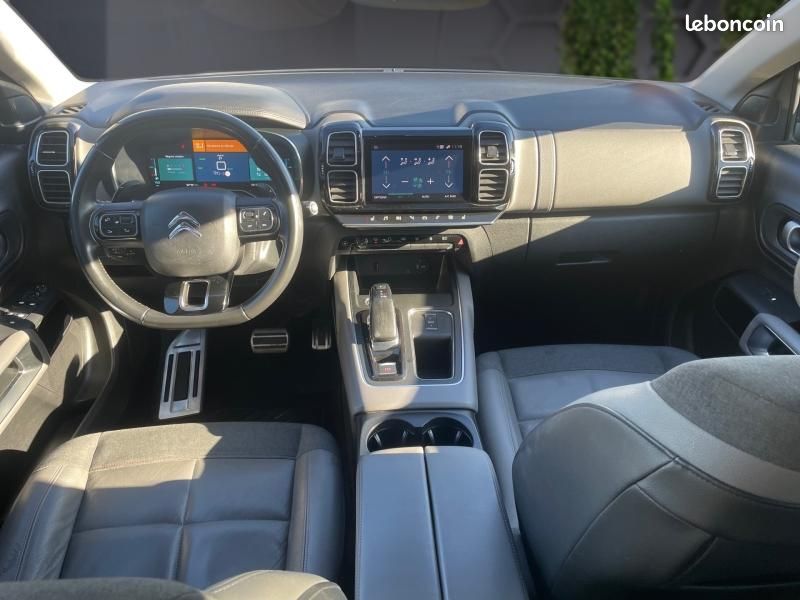Citroen C5 Aircross Hybrid 225ch Shine e-EAT8 (image 11)