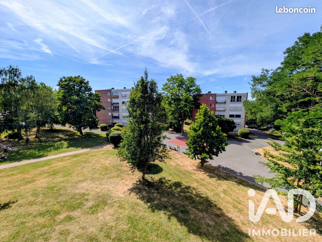Appartement 4 pièces 79 m² · à Écouen · 79 m² · 160 000 €
