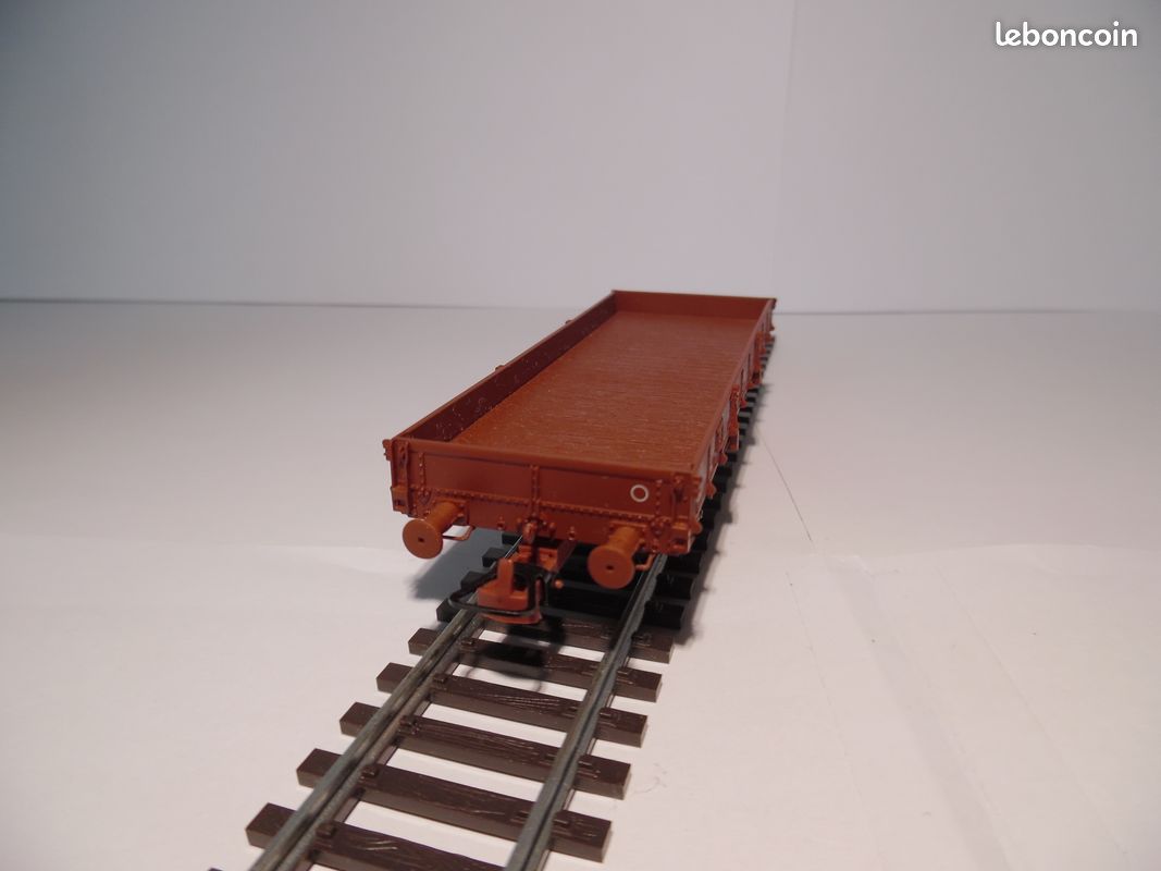WB-610 Plat OCEM 29 Brun SNCF Jho 104985 Freiné, Boite à Rouleau, Roues