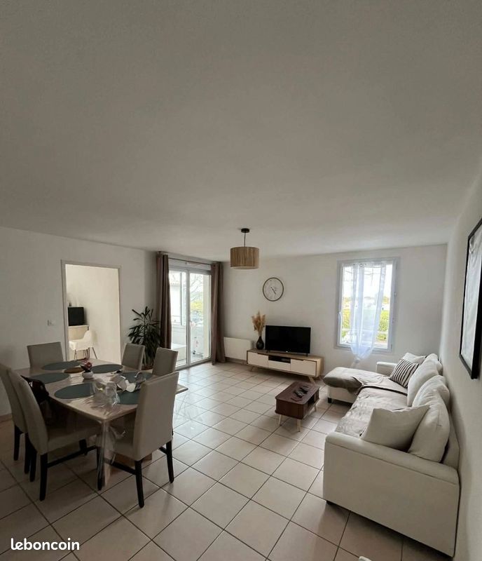 Appartement 3 pièces 62 m² · à Marans · 62 m² · 900 €/mois