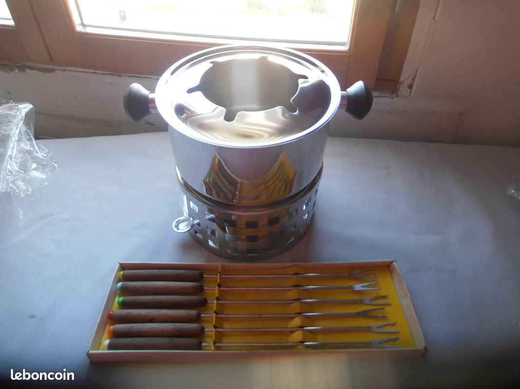Service à fondue en inox (aluminium dur) (image 2)