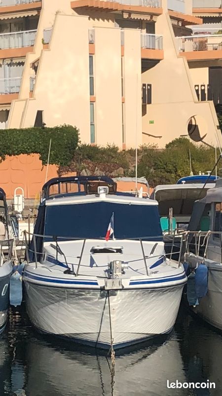 Benneteau antares 800 (image 3)