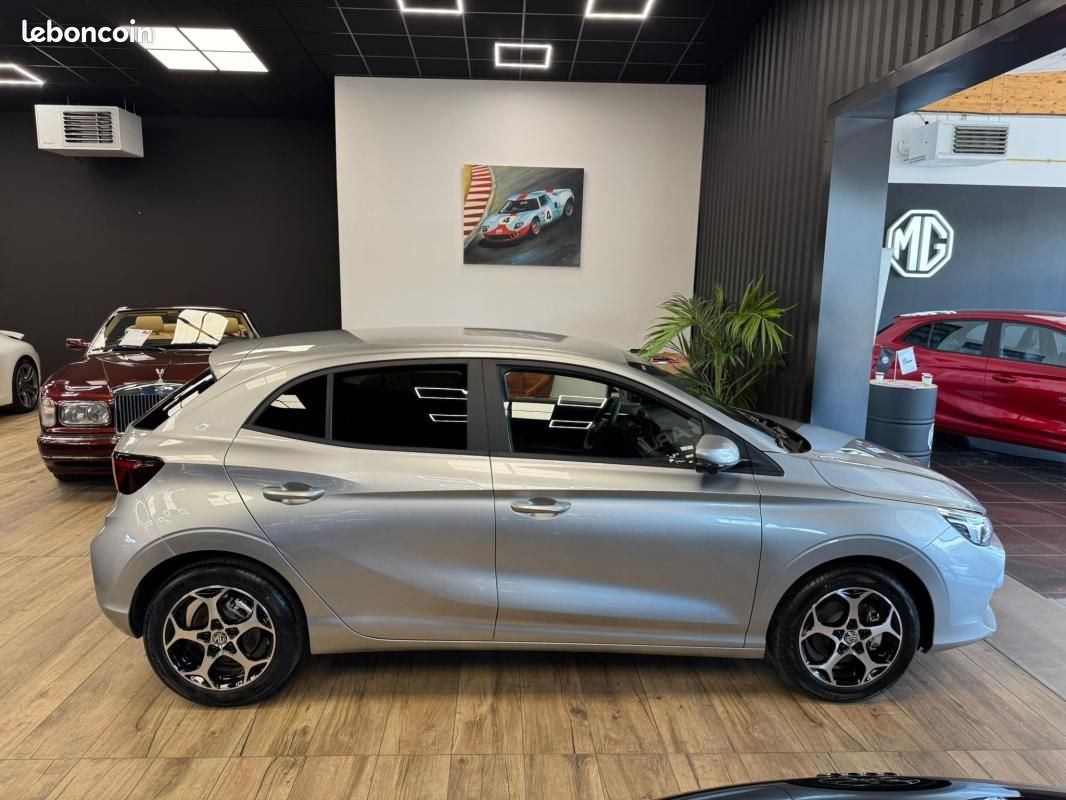 Mg3 1.5 HYBRID+ 195 LUXURY (image 3)