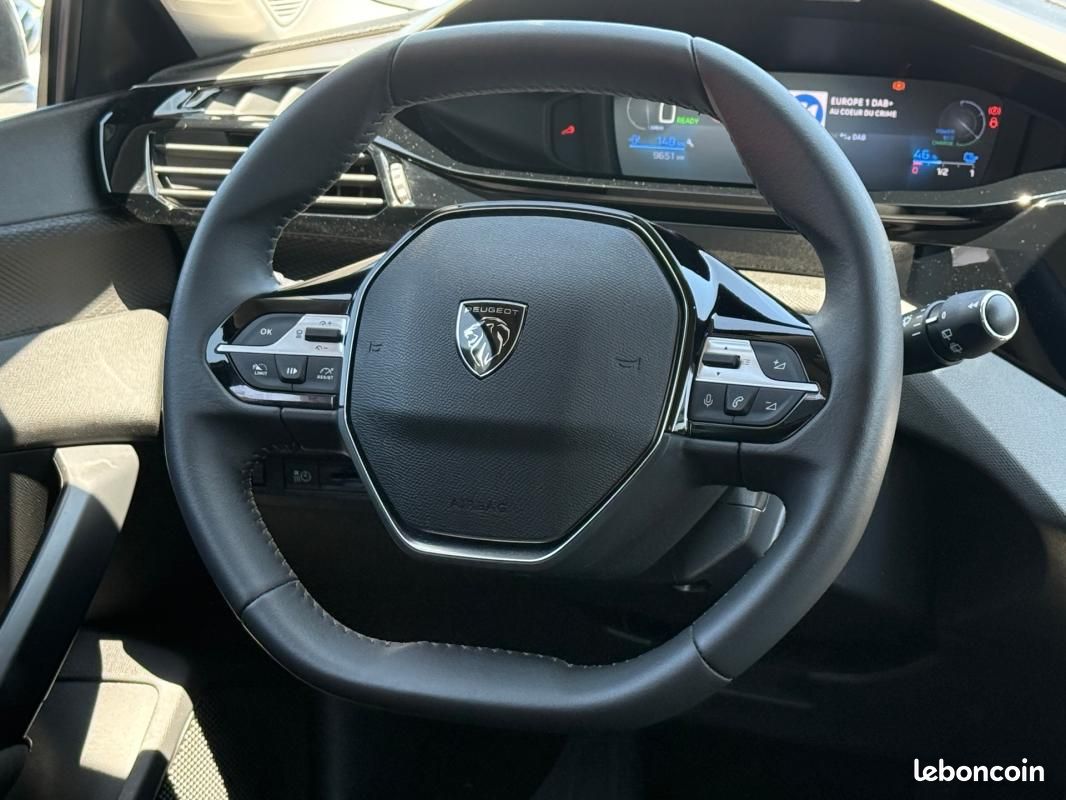 Peugeot 308 ELECTRIQUE 54 kWh 156ch Style (image 8)