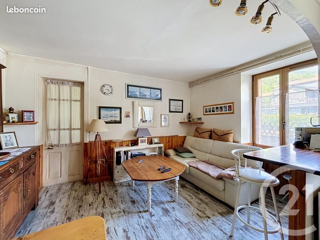 Maison 4 pièces 92 m² · à Ercé · 92 m² · 131 600 €