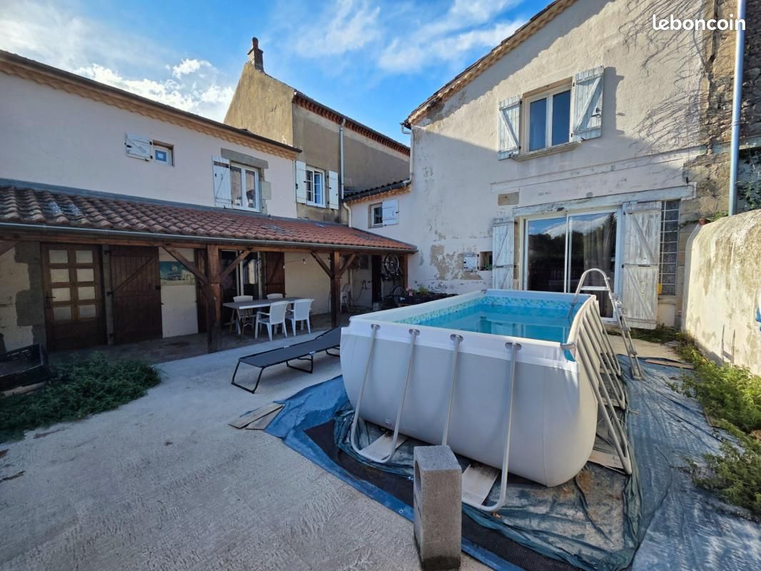 Maison 3 pièces 91 m² · à Fayet-le-Château · 91 m² · 119 000 €