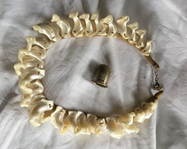 Collier Ethnique Vintage En Coquillage Ou Nacre - Pièce Unique Ancienne