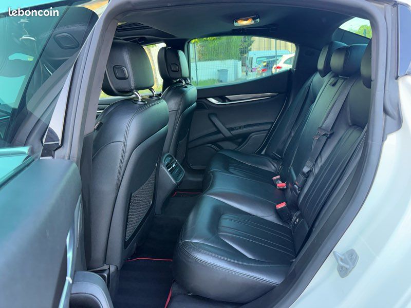 MASERATI Ghibli 3.0 D 275 cv ZF8 (image 14)