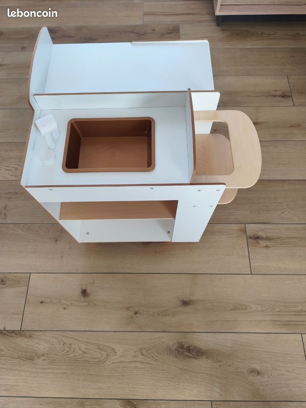 Meuble à langer pour poupée (image 1)