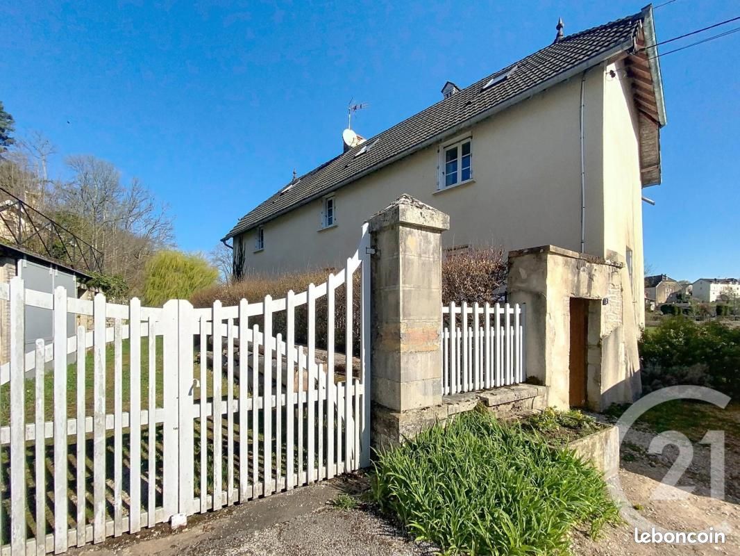 Appartement 3 pièces 66 m² · à Loulans-Verchamp · 66 m² · 450 €/mois