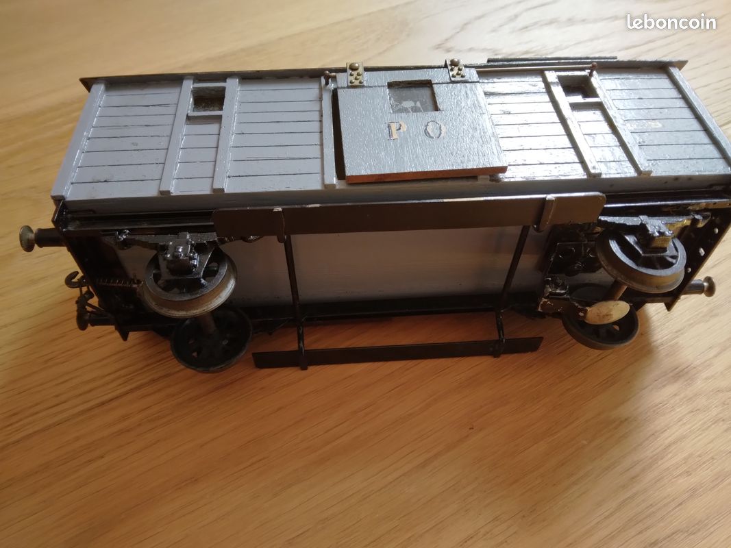 Lot 2 Wagons Échelle O : Bi-foudres Et Plat – BLZ Vintage France