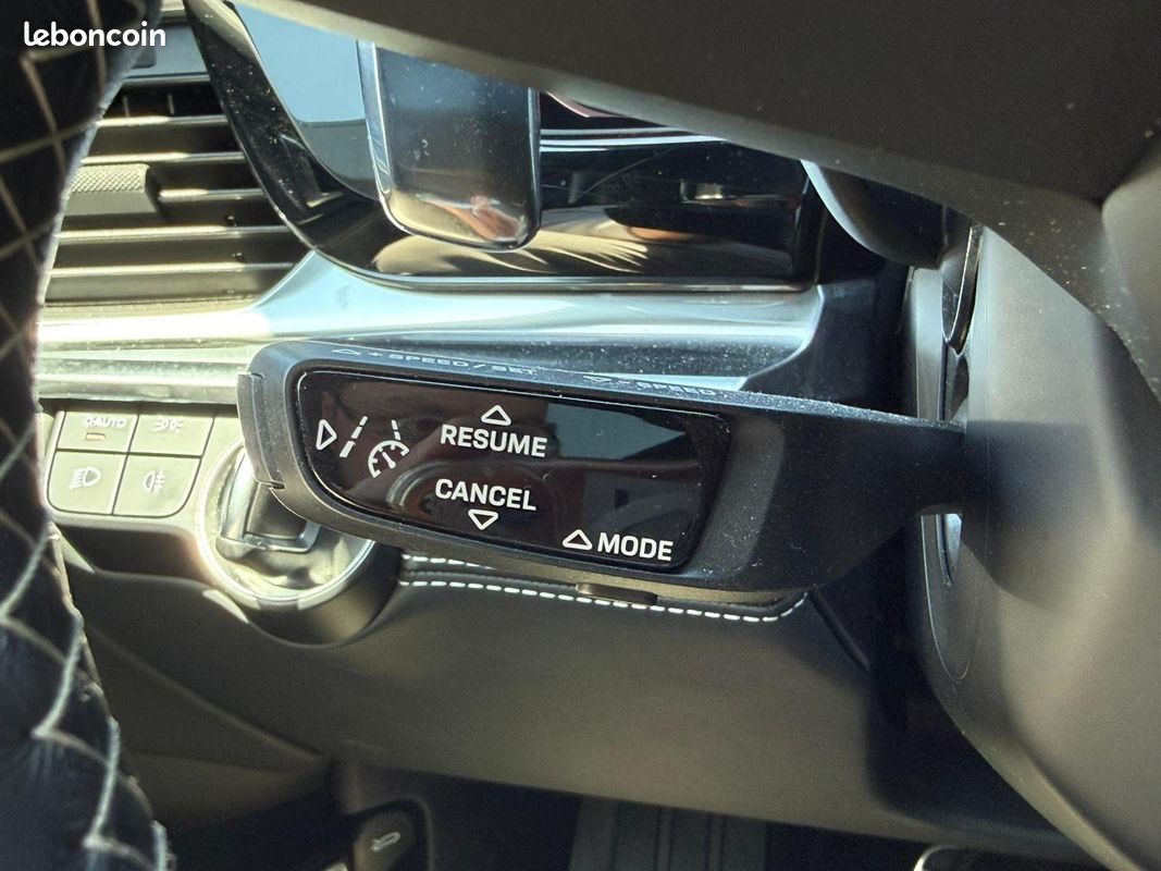 PORSCHE PANAMERA Turbo S V8 4.0 700 Hybrid Sport Turismo (image 19)