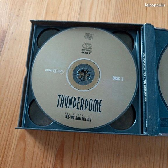 Thunderdome 4cd The essentiel 92-99 collection - Cd comme neuf (image 9)