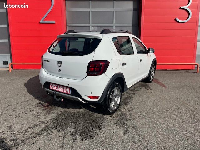 Dacia Sandero 0.9 TCe 90ch Stepway (image 3)