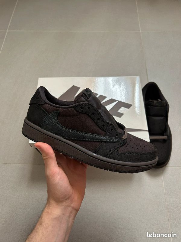 Jordan 1 Retro Low OG SP Travis Scott Velvet Brown 39 (image 1)