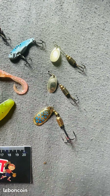 Leurre de pêche ancien tout laiton bagley petit appât à manivelle brème