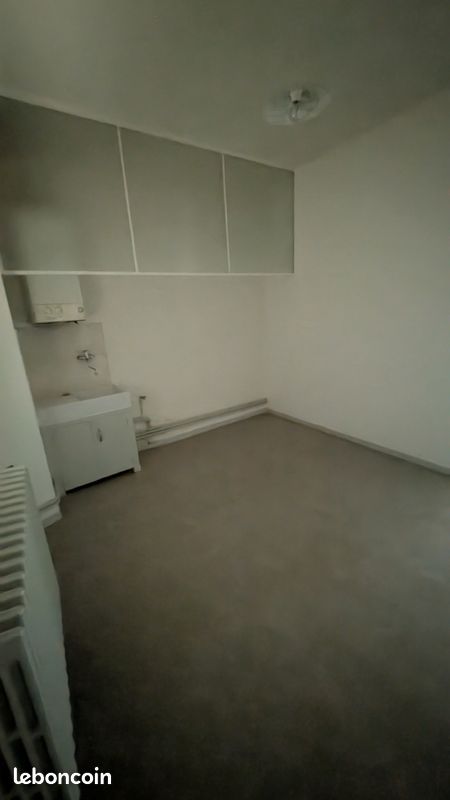 Appartement 2 pièces 29 m² · à Montréjeau · 29 m² · 300 €