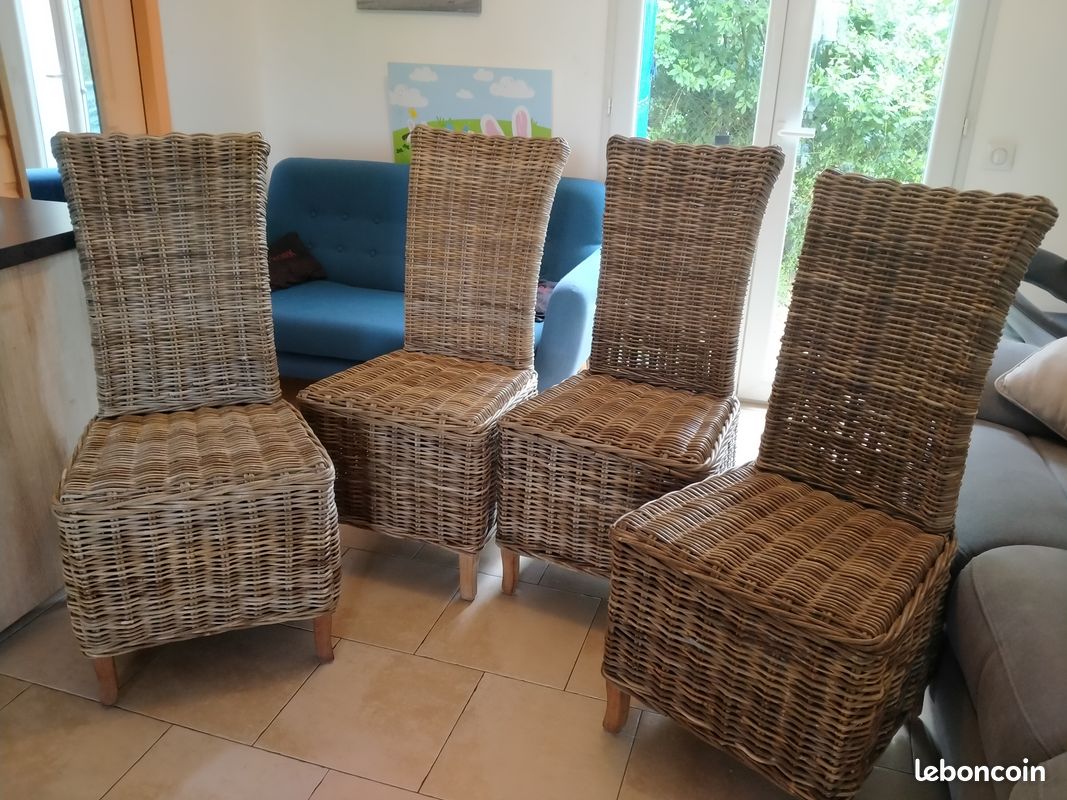 Chaises en osier (image 1)