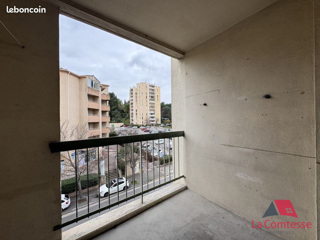 Appartement a louer aubagne - 3 pièce(s) - 63 m2 - Surfyn