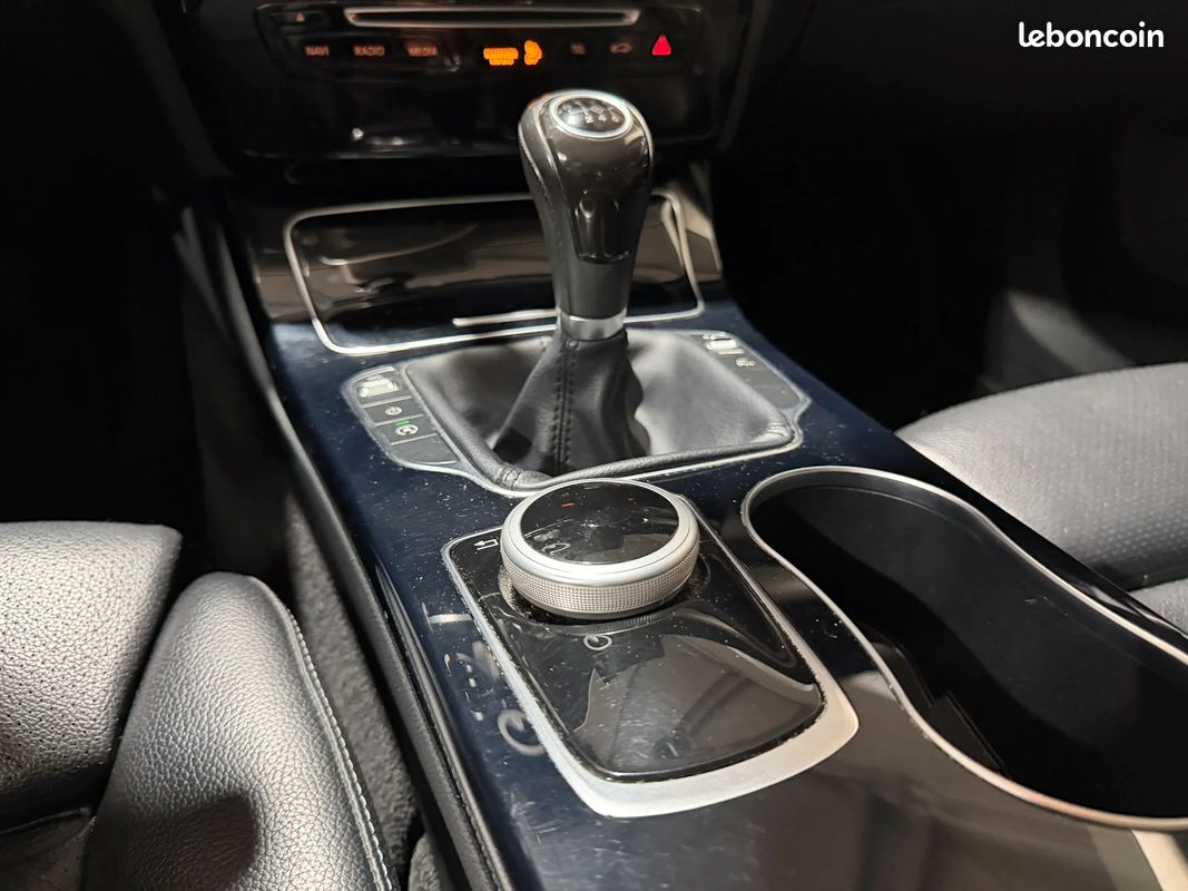 Mercedes-Benz CLASSE C C200 D SPORTLINE (image 16)
