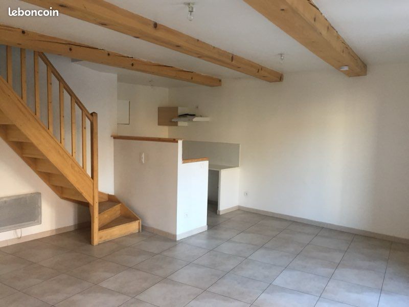 Appartement 2 pièces 55 m² · à Vaison-la-Romaine · 55 m² · 550 €