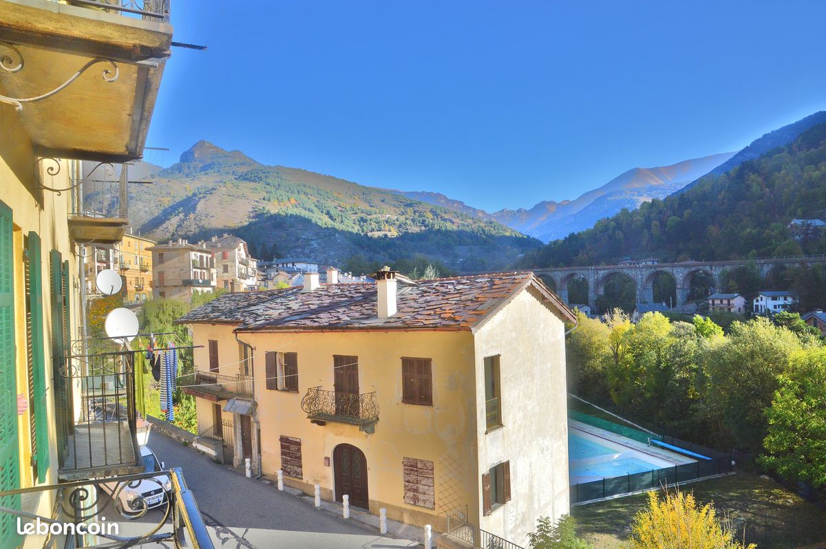 Location pierre (image 10)