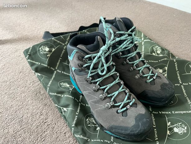 Chaussures de randonnées SCARPA Gore-Tex Vibram Sport