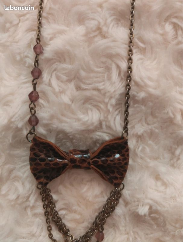 Collier (image 4)