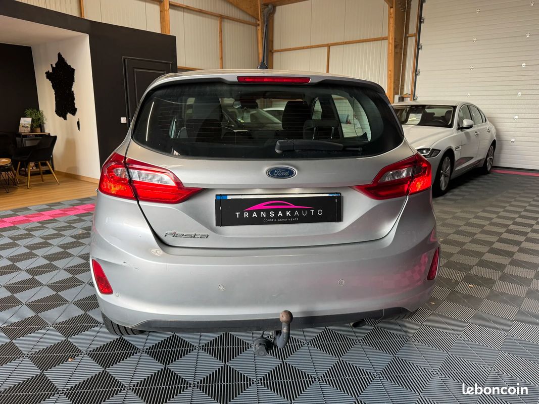 Ford FIESTA 1.0 ECOBOOST 100CH TREND 5P - APPLE CARPLAY / ATTELAGE / RADARS DE RECUL (image 6)